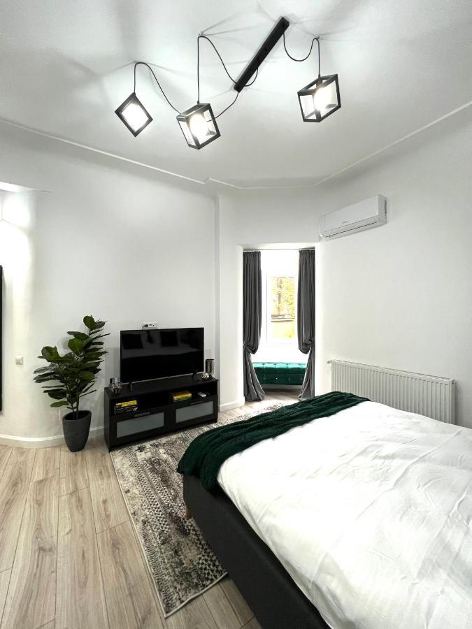Green Spot - Premium Studio - Sanador Victoriei Βουκουρέστι Εξωτερικό φωτογραφία